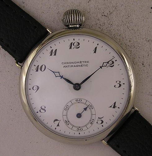 Montre bracelet chronomètre - montre-bracelet,