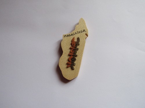 Aimant frigo magnet totem - /,