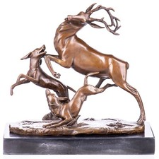 Sculpture en bronze d'un cerf