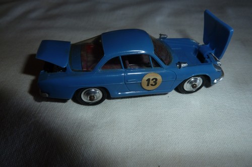 Ancien voiture norev renault - voiture,