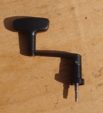 poignée ancienne pour moulinet de pêche DAIWA 1600X ...... partnumner 6 158801