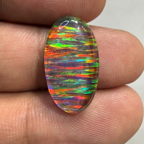 Pierre précieuse cabochon