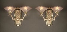 PAIRE D'APPLIQUES DOUBLES ART DÉCO ANNÉES 1930 EN BRONZE  ET VERRE MOULÉ-PRESSÉ