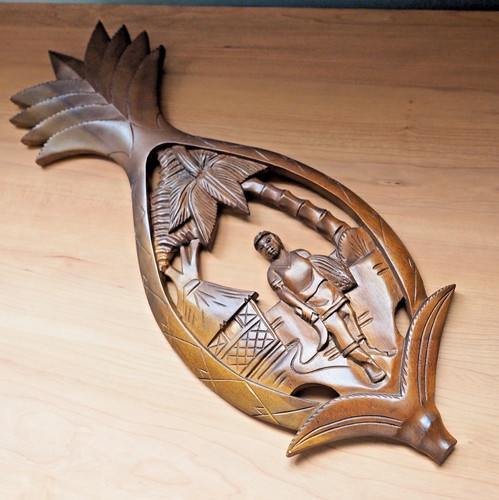 Ancienne sculpture sur bois