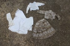 Tenue pour poupée parisienne