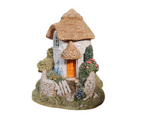 Lilliput Lane Dé à Coudre