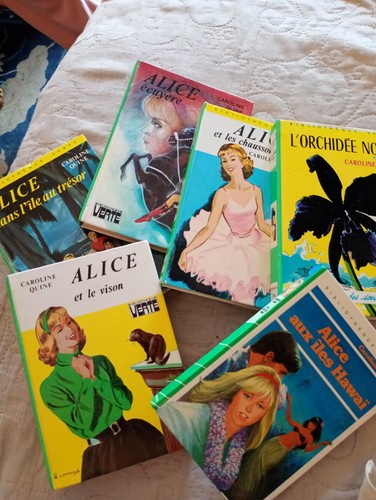 Lot livres alice - 7,