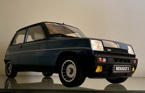 Renault alpine turbo bleu - alpine,