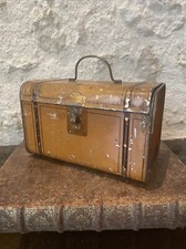 Chicorée CASIEZ  BOURGEOIS- Cambrai - Boite ancienne tole lithographiée  malle