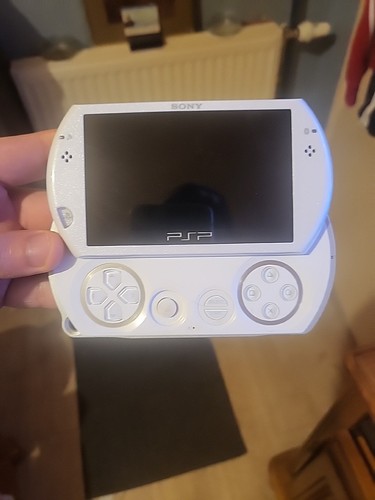 Psp 16giga 49 jeux - 49,