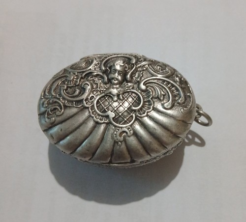 Boite pillules argent - boite,