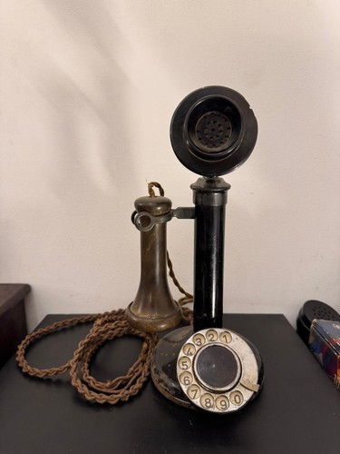 Téléphone ancien