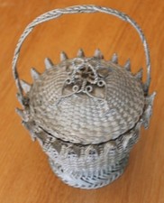 ancien pot a bonbon avec son