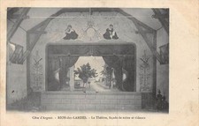 CPA 40 RION DES LANDES LE THEATRE FACADE DE SCENE ET RIDEAUX (RARE CPA
