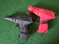 2 Manettes Circuit de voiture