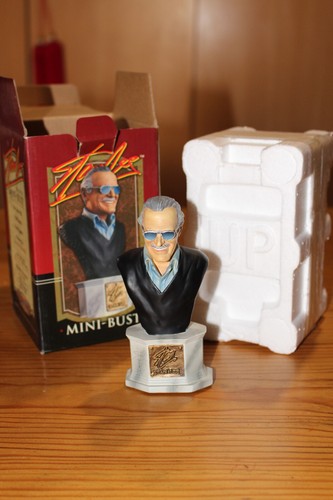 Buste stan lee tribute - stan,