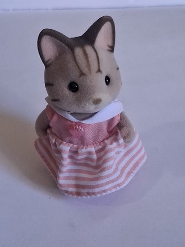Sylvanian families figurines - families,