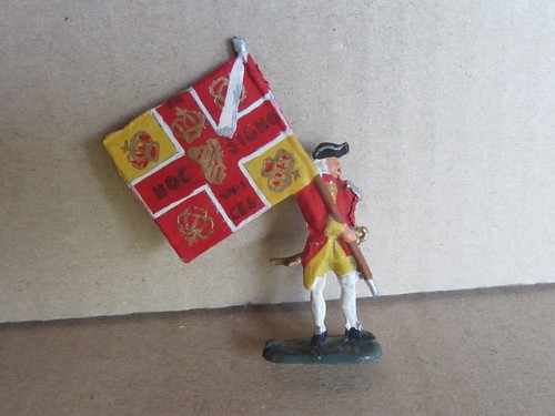 Plat étain soldat porte - plat, d'Étain