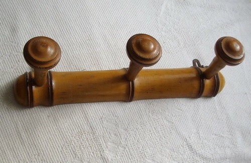 Ancien porte manteau bois - porte,