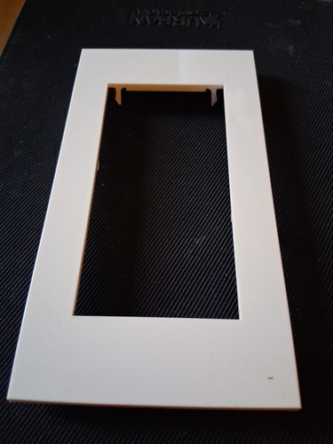 Plaque blanche postes - blanche, 2