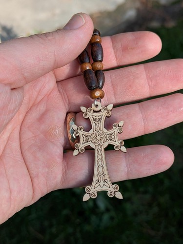 Croix arménienne en - croix,