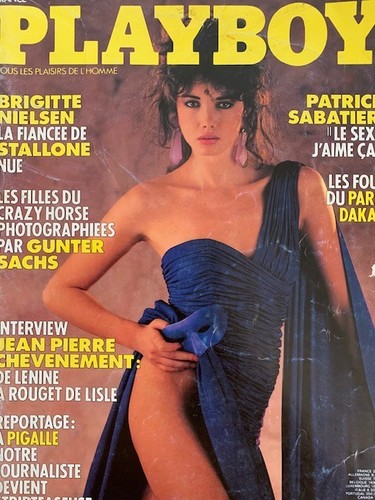Erotique magazine playboy - -,