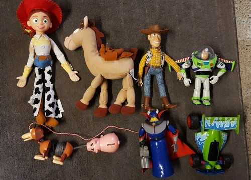 Toy story figurines et - et,
