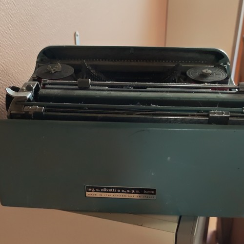 Olivetti machine écrire - machine,