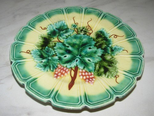Ancienne assiette barbotine - ancienne,