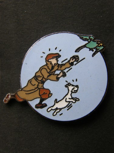 Pin tintin l - pin's, l'oreille