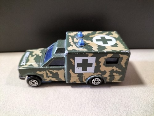 Ambulance militaire - militaire, /