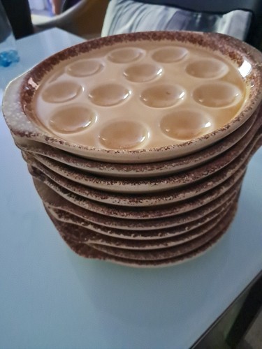 Assiettes service à - 10,