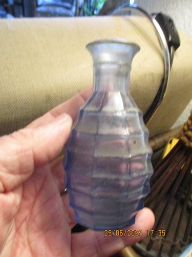 Ancien flacon verre bleu - ancien,