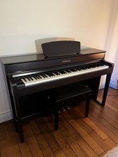 Piano yamaha clavinova - yamaha,