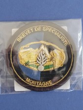 GENDARMERIE - ECUSSON BRODE -