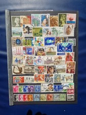 + de 50 Timbres Royaume-Uni  lot JR 319 )