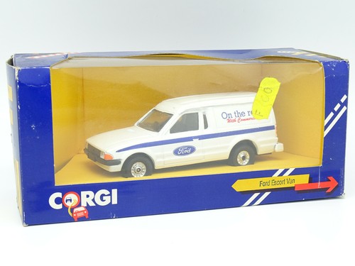 Corgi ford escort van - 1/36,