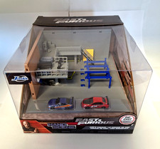 Han garage diorama - han's, nano