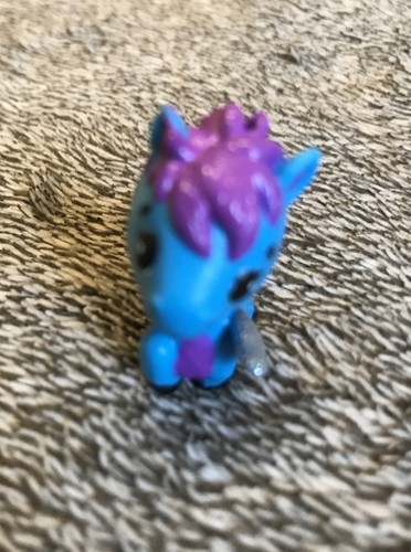 Petite figurine hatchimals - 1,