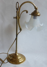 ancienne lampe de bureau en