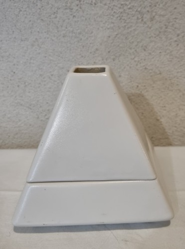 Lampe berger modèle - modèle, pyramide