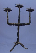 Ancien bougeoir en fer forgé