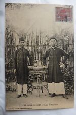 CPA Vietnam Indochine Cap Saint Jacques Sujets de l'Annam Deux hommes en ao-dai