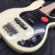 Squier by Fender Affinity