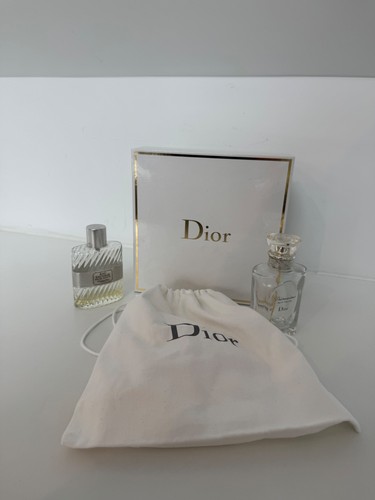 Lot flacon vide dont avec - ,