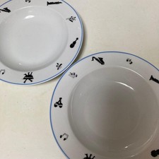 Ensemble de 2 assiettes à