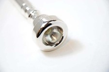 Embouchure de trompette Bach