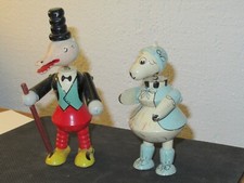 Jouets anciens  en bois laqué STEINBACH Allemagne  le loup et l'agneau