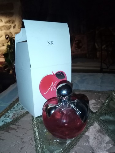 Nina joli flacon - flacon, pomme