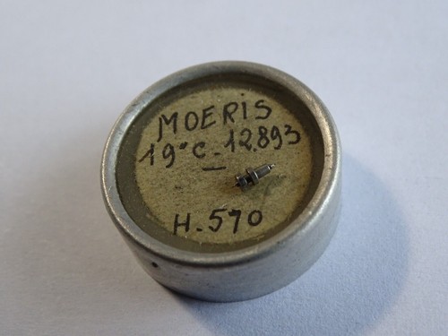 Horlogerie axe balancier - axe,
